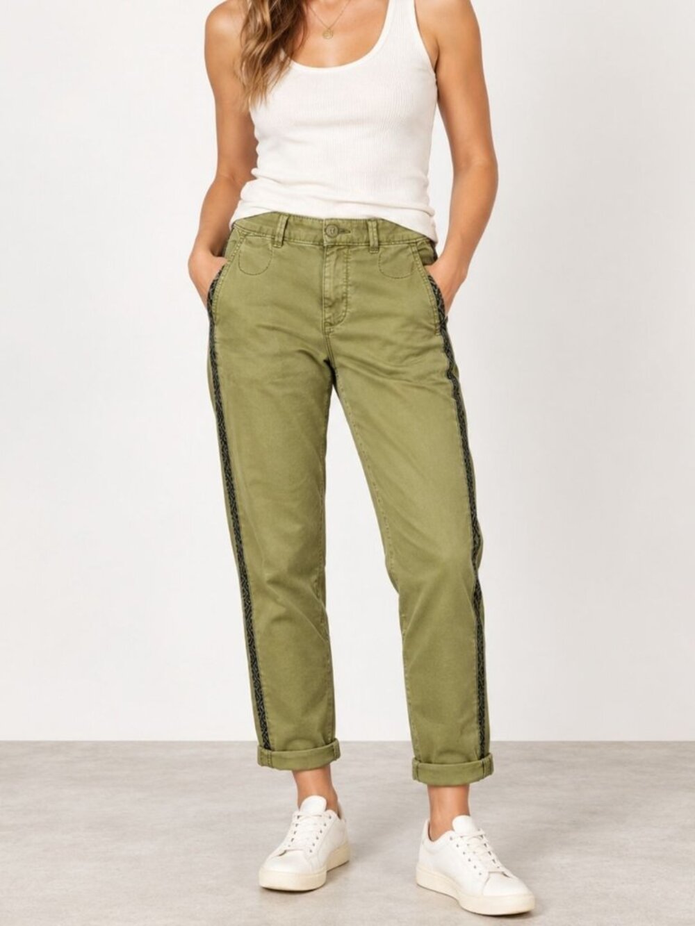 Anthropologie Womens Chino Pant Relaxed Fit Green Side Stripe Stretch Size 26